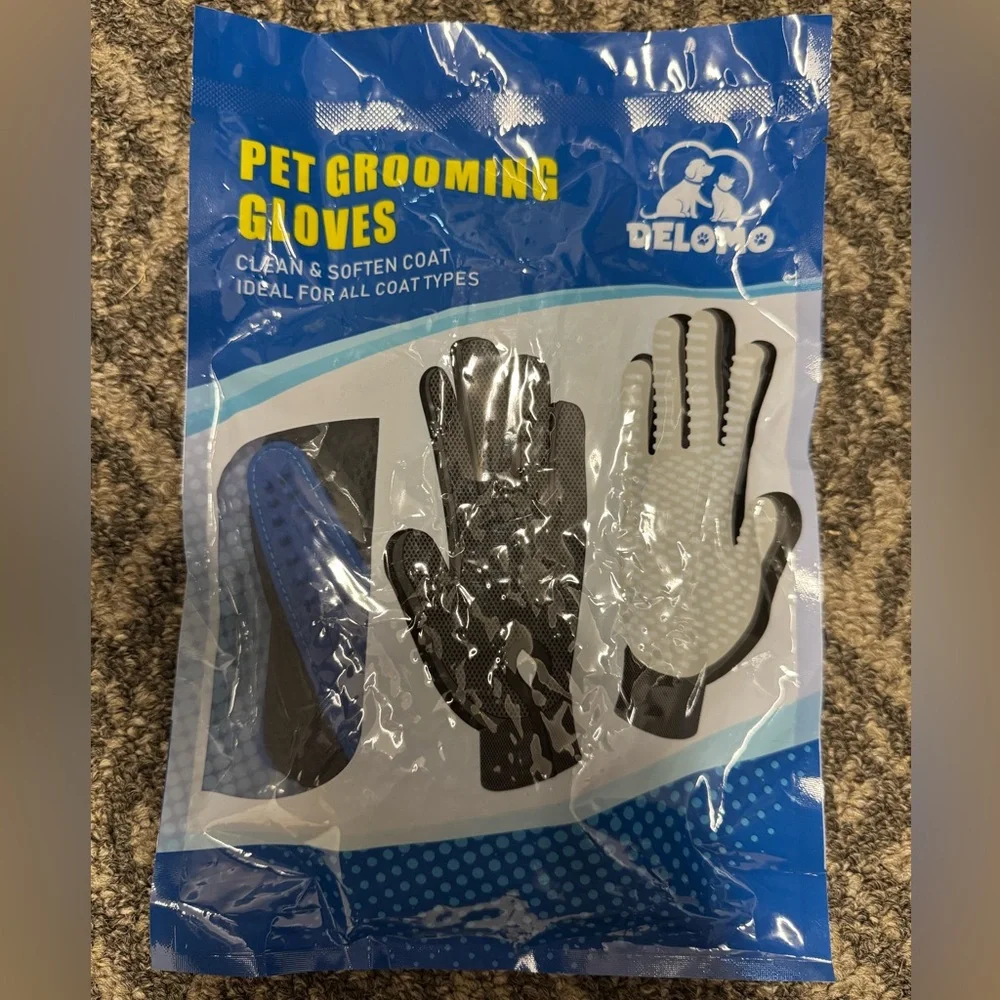 Pet Grooming Gloves